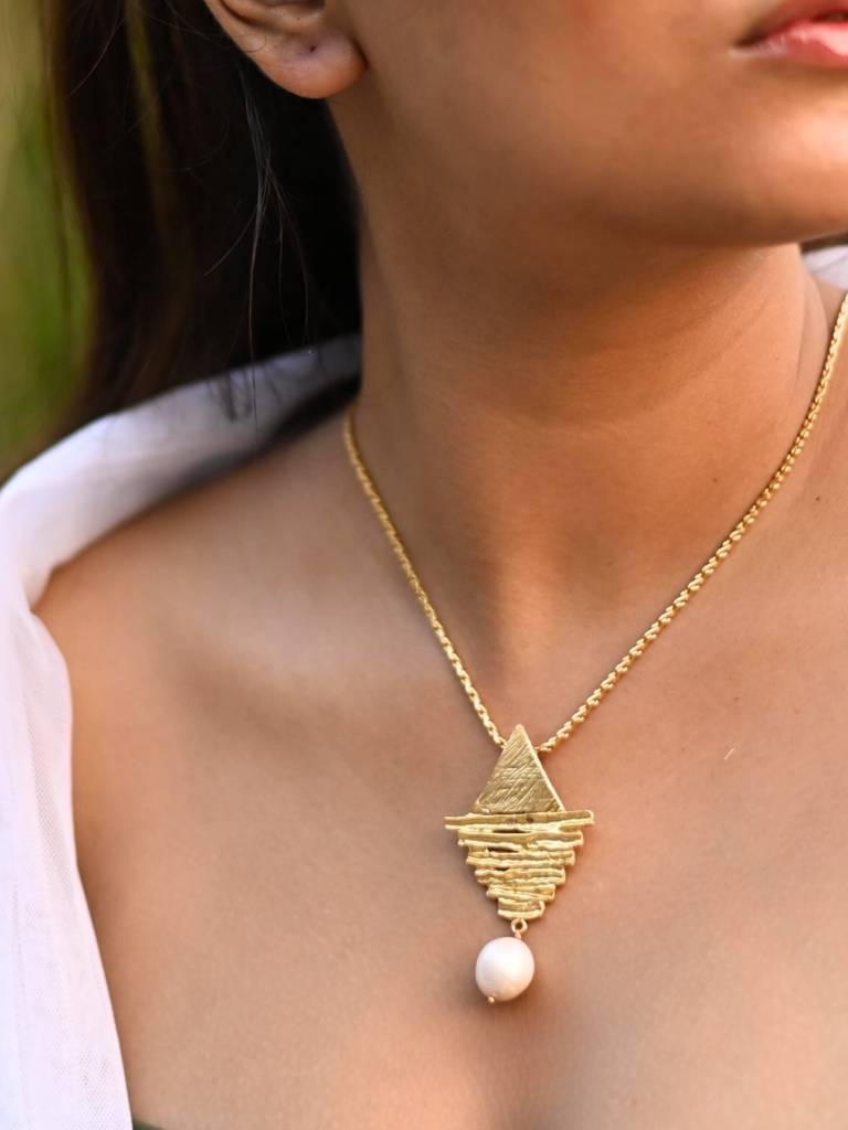 Audrey Pendant & Chain : NIH050PC01-Audrey