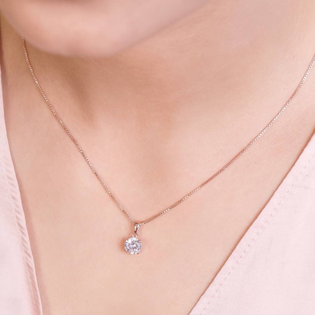 Radiant Sparkle - Solitaire 925 Silver Necklace In Rose Gold : PEN-30015-C
