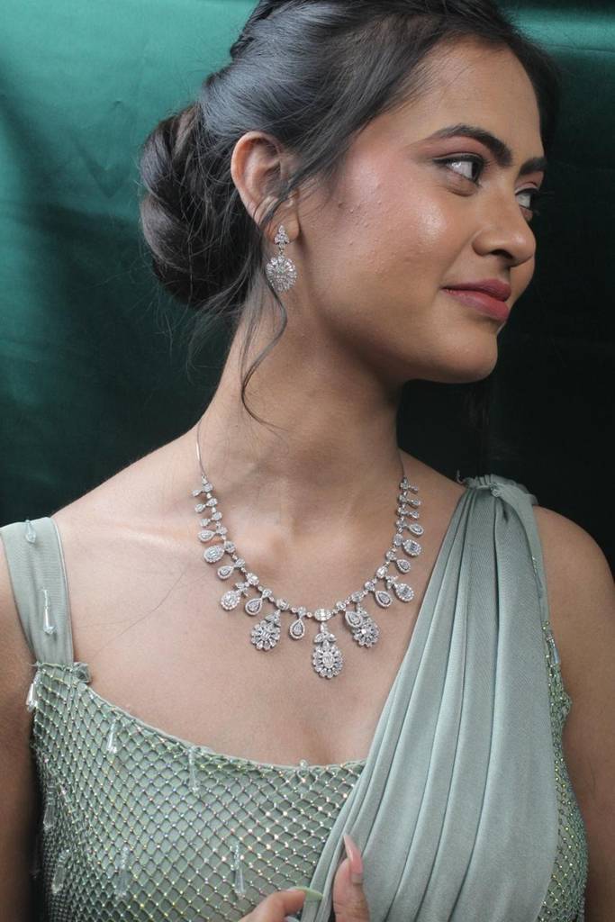 Royal Diamond Silver Necklace Set : NS011