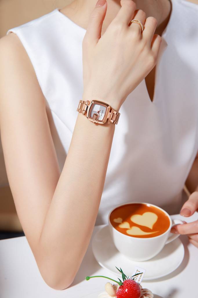 Giordano Monogram Watch For Women Dial With Metal & Leather Strap Fashionable Design, Water Resistant Quartz Ana : GZ-60107-22