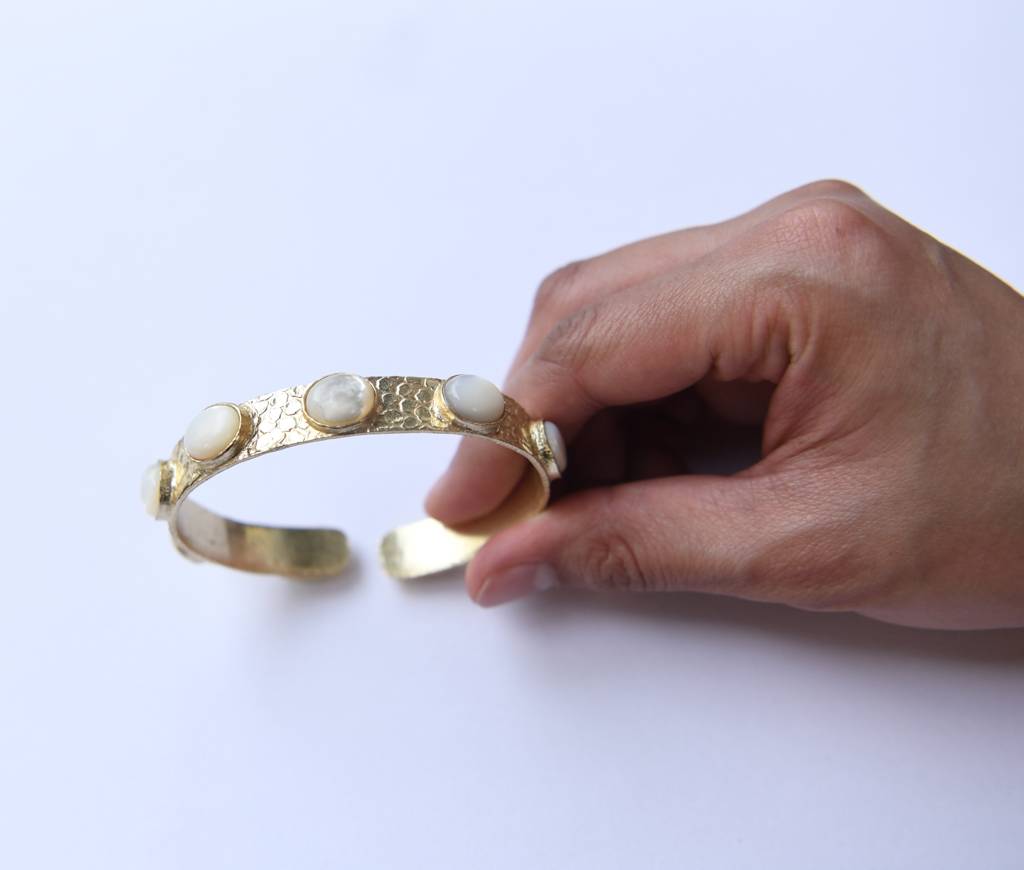 Emily Mother-Of-Pearl Cuff : GRB45
