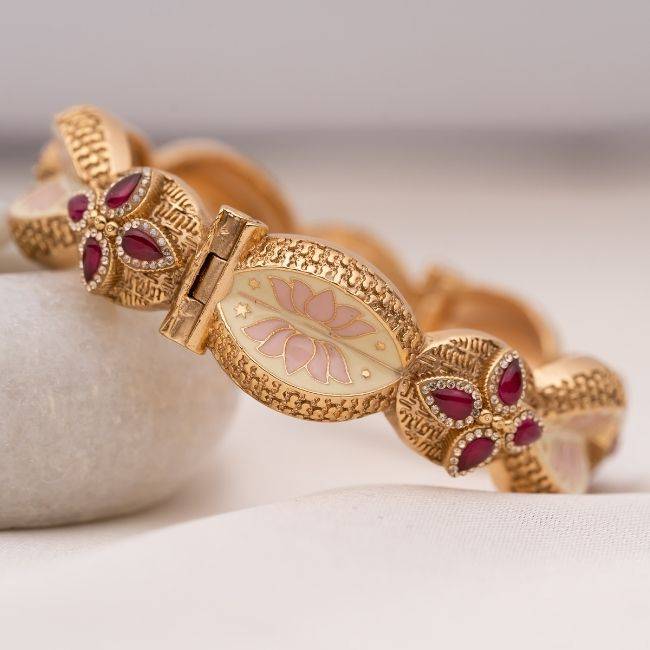 Maham Lotus Bangle : PA-3100