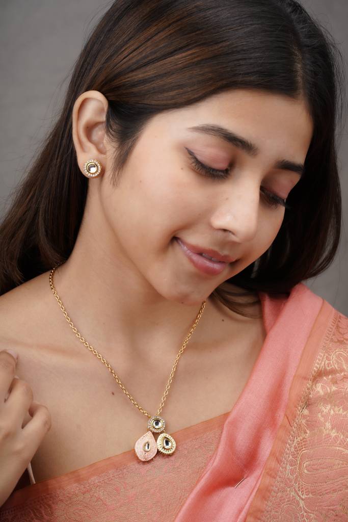 22Kt Gold-Plated Pastel Petal Set : PE12055