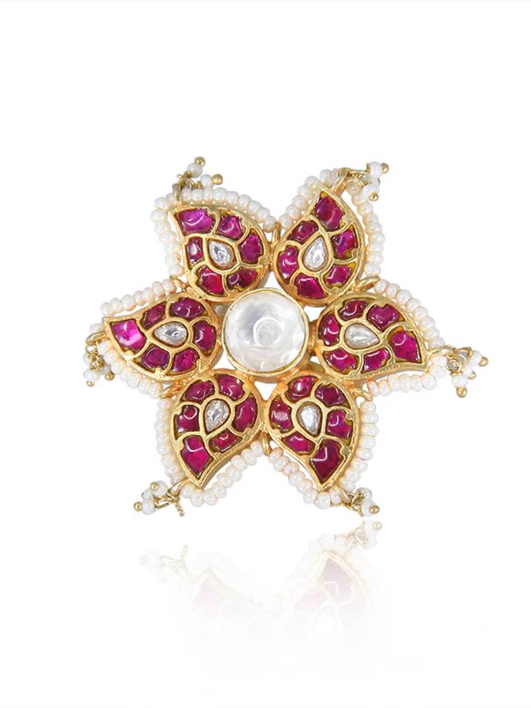 Centre Pearl Gold Plated Kundan Ring : U125SG025R0124