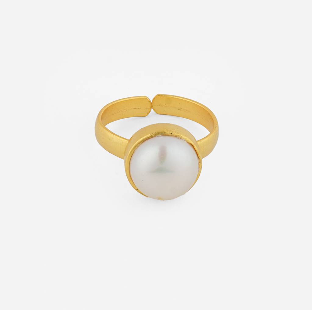 Classic Pearl Ring (Gold-Plated) : PRMBR01