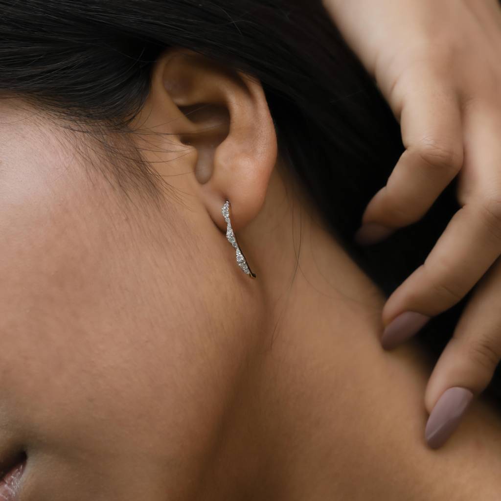 Radiance Edge - Lab Diamond Hoop Earrings : LLER0098