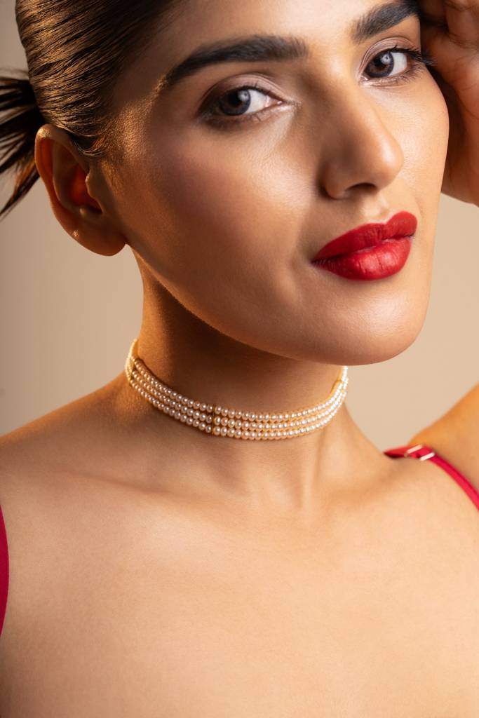 Sanren - Triple Freshwater Pearl Choker : NCK-SANREN-PRL-ORG