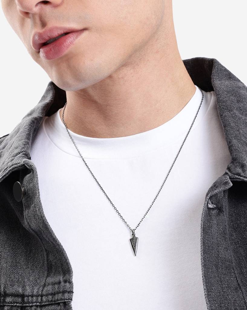 Men Arrowhead Pendant & Chain : FJMN6079