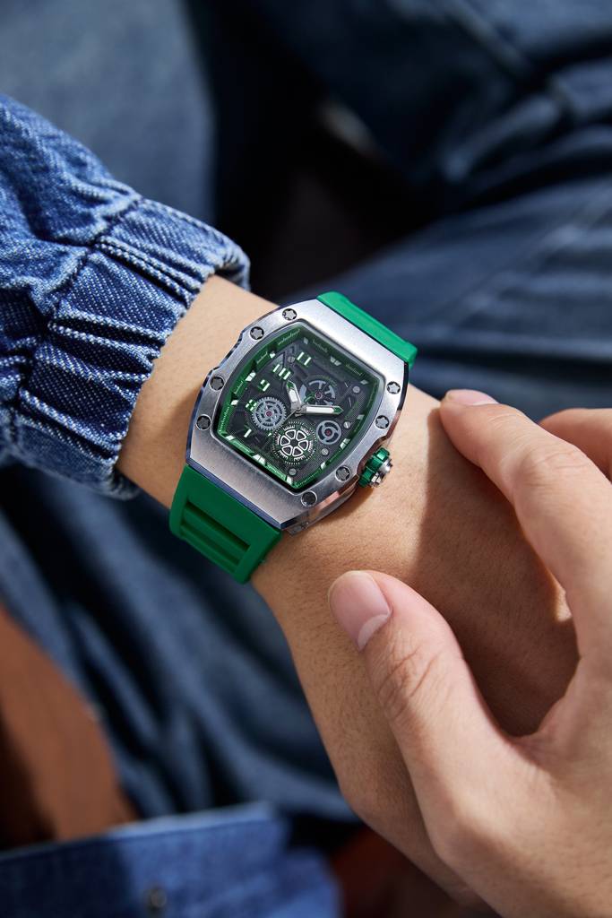 Giordano Sqaure Analog Casual Sporty Watch For Men – Mechanical-Inspired Design Dial, Quartz Movement, Silicon S : GZ-50150-03