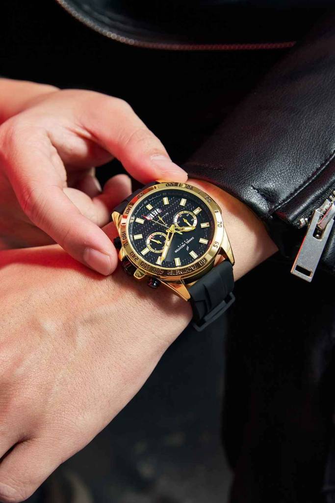 Daniel Hechter Paris Pantheon Collection Pantheon Collection Unique Multifunctional Watch For Men With Textured R : DHM1010-04