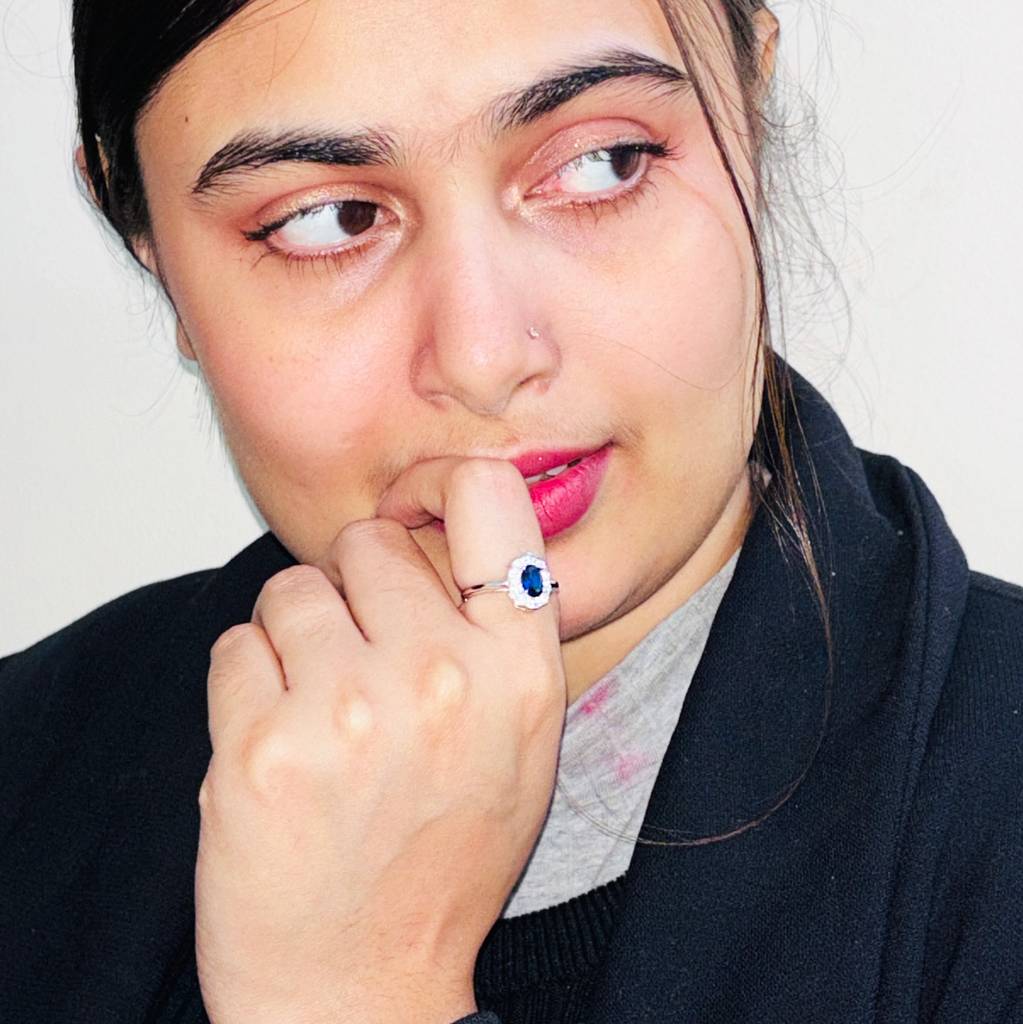 925 Silver Oval Sapphire Engagement Ring : IS-RG-PL-1092