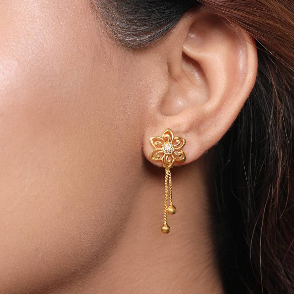 Golden Petals 925 Sterling Silver Gold-Plated Flower Earrings : EAR-20792-G