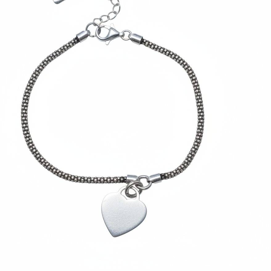 The Urban Love Charm Bracelet : CLBRRHTH01