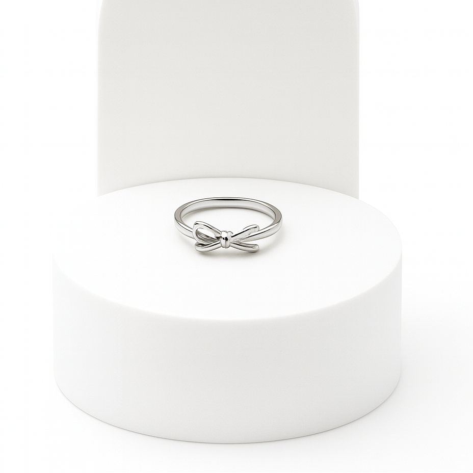 Sterling Silver Petite Bow Promise Ring : RGS039