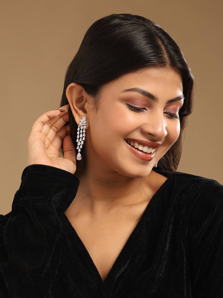 Diamond Drop Elegance Anti Tarnish Earrings : YI24A0254E