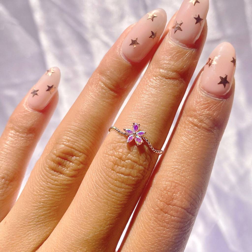 18K Gold Plated Waterproof, Anti-Tarnish Zircon Floral Wavy Ring : AWU0125R018_7