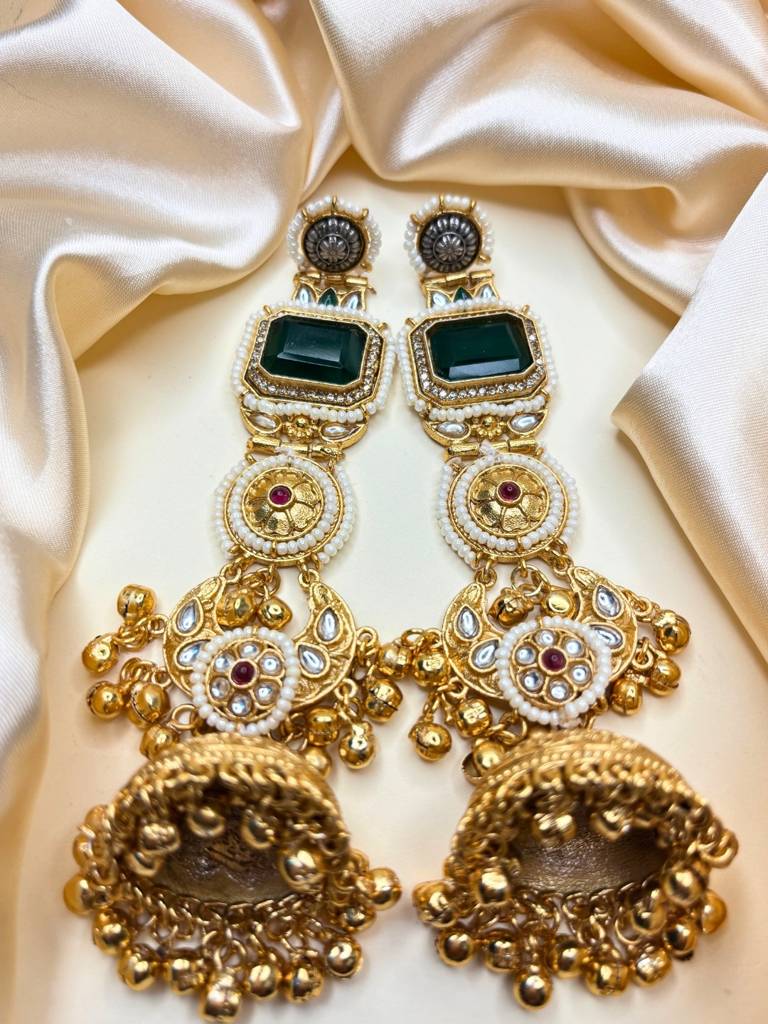 Gold-Plated Kundan And Stone Long Chandbali Jhumka Earrings : VI26EROX100343