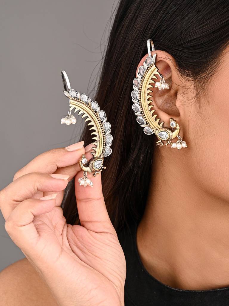 Peacock Crescent Earrings : S24ANER554GLD