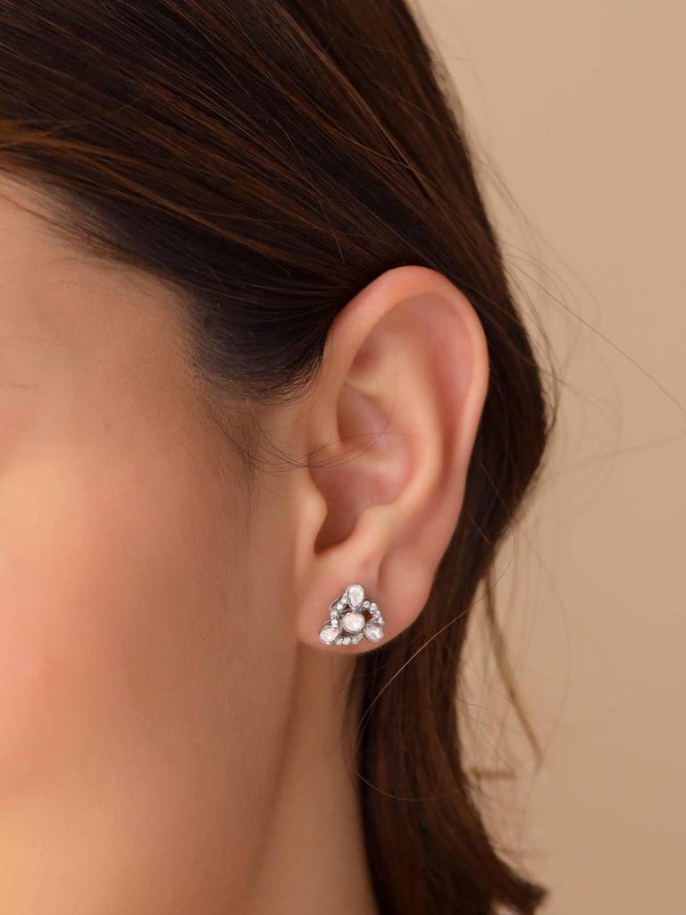 Kicky And Perky 925 Sterling Silver Studded Polki Moissanite Stud Earring For Women : SILDWE026