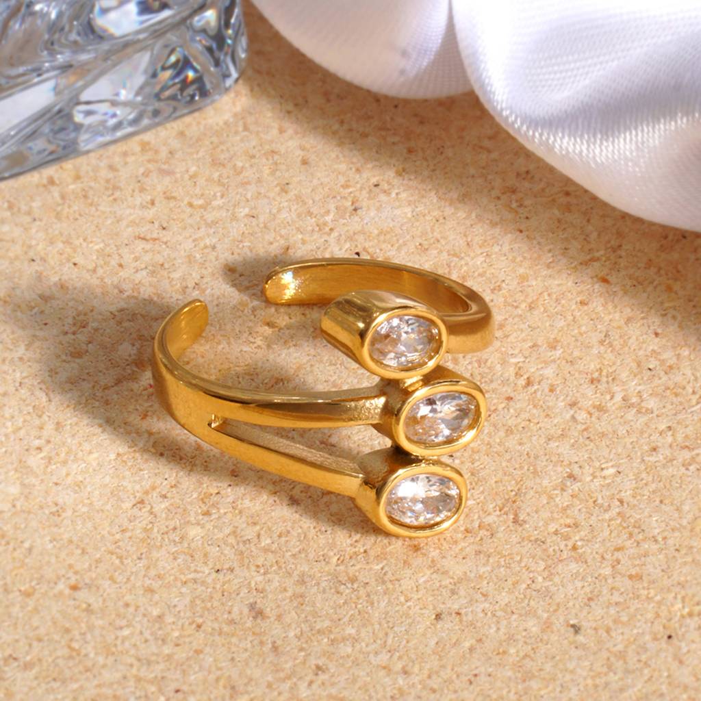 18K Gold Plated Waterproof Antitarnish Titanium Steel Glass Stone Ring