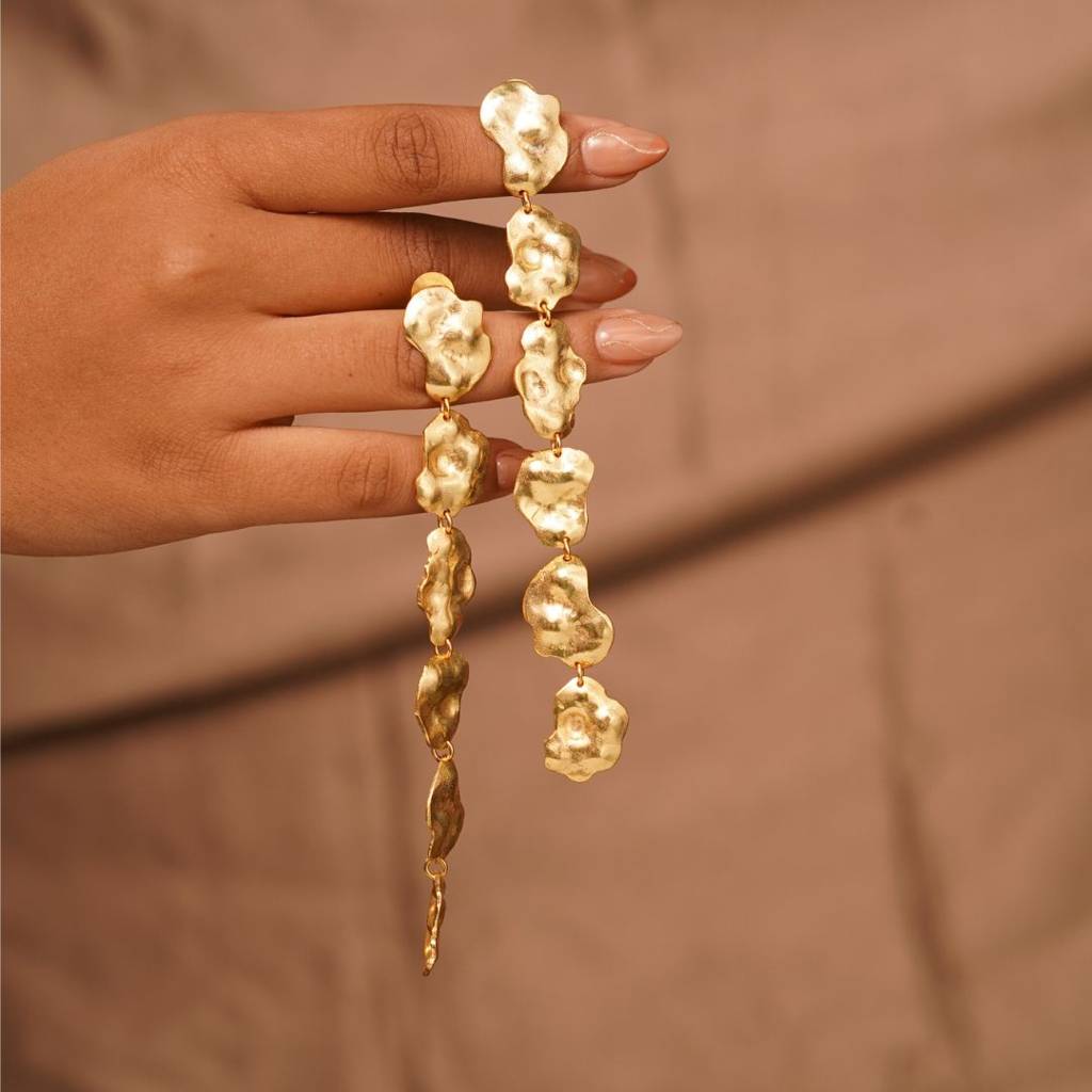 Ruffle Earrings : RuffleEarringNIH150ER79