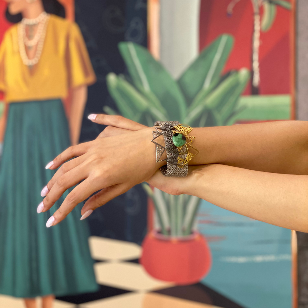 Ravishing Royale Bracelet : AA-3002