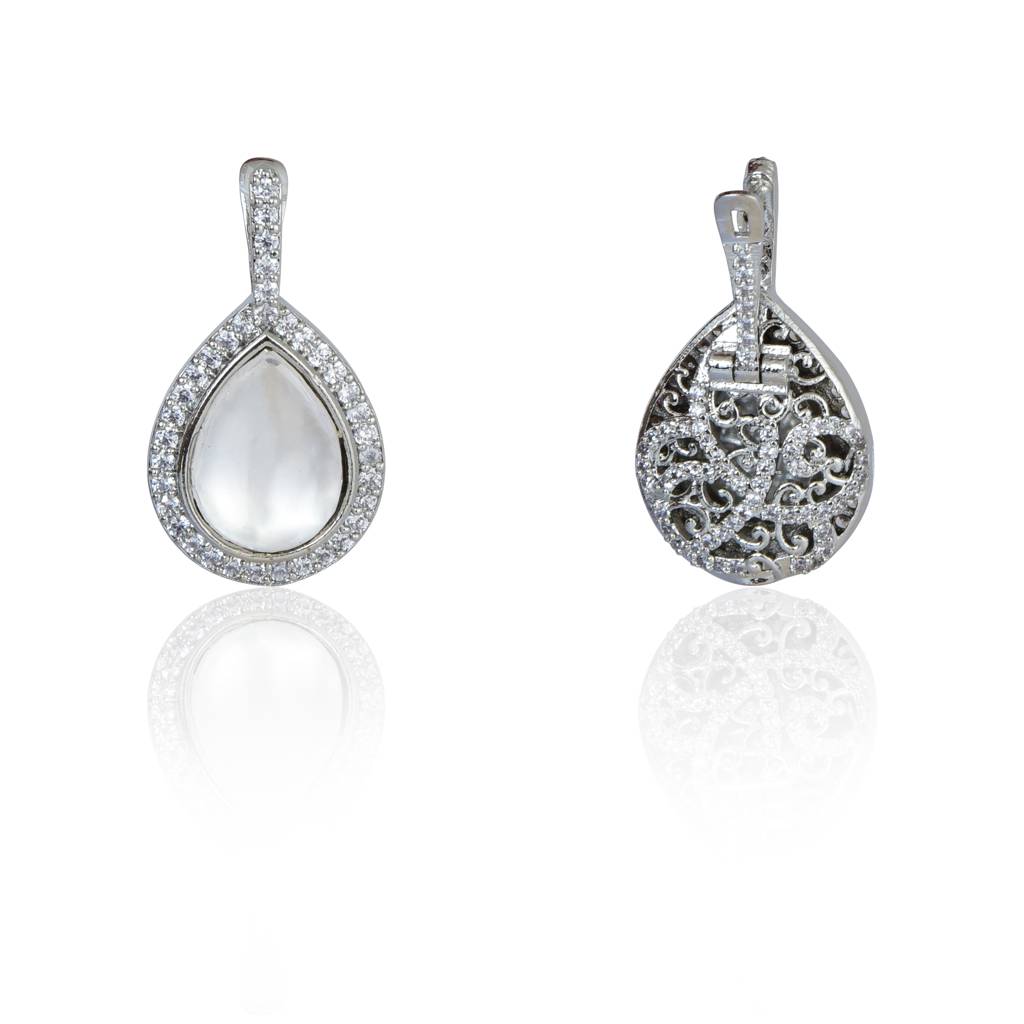 Kundan And Zirconia Earrings : IE874A