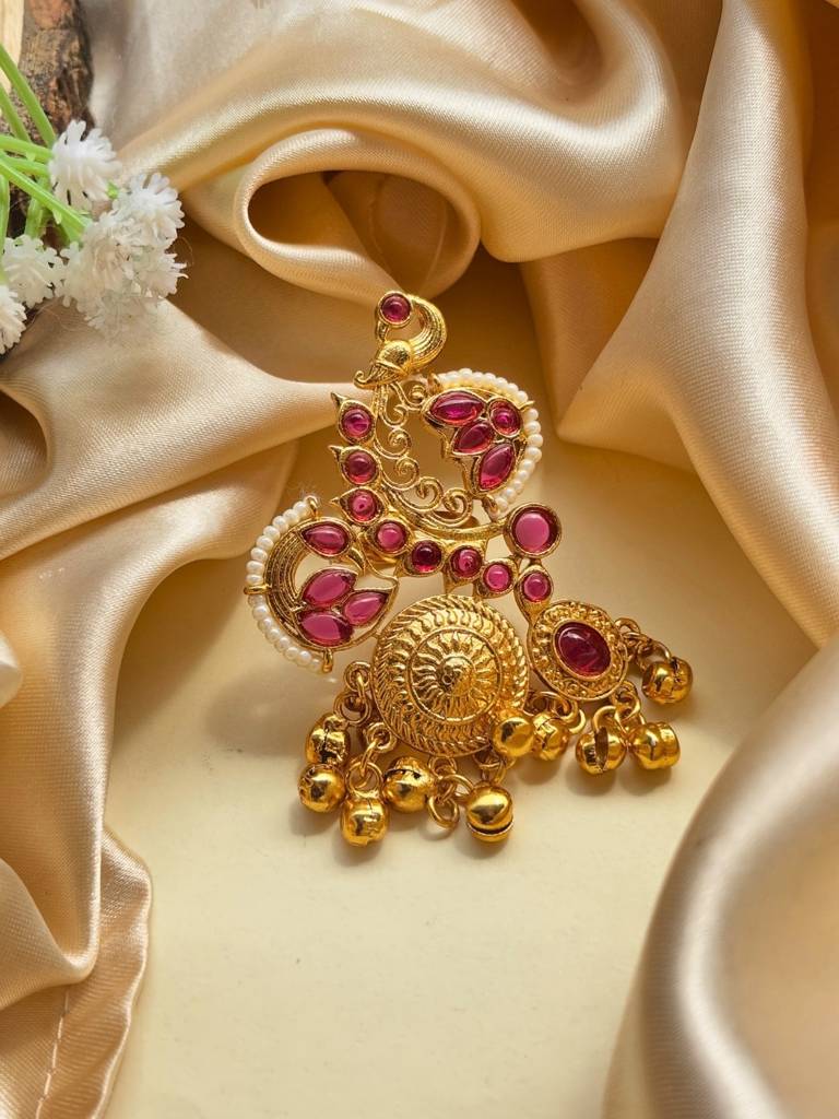 Gold-Plated Kundan Stones Ghungroo Adjustable Finger Ring : VI26RIAD1000033
