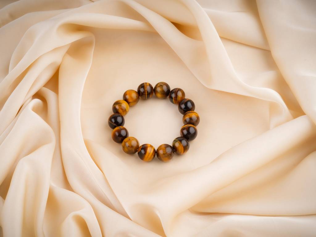 Tiger Stone Natural Gemstone Bracelet(14Mm) : BBM36