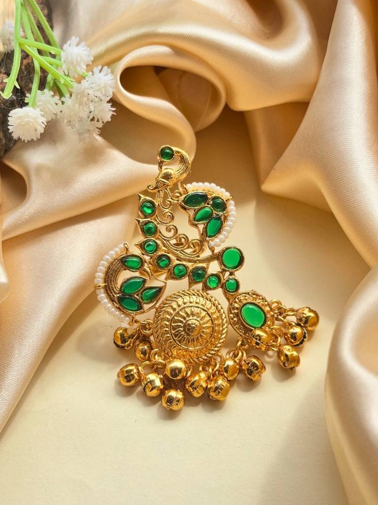 Gold-Plated Kundan Stones Ghungroo Adjustable Finger Ring : VI26RIAD1000035