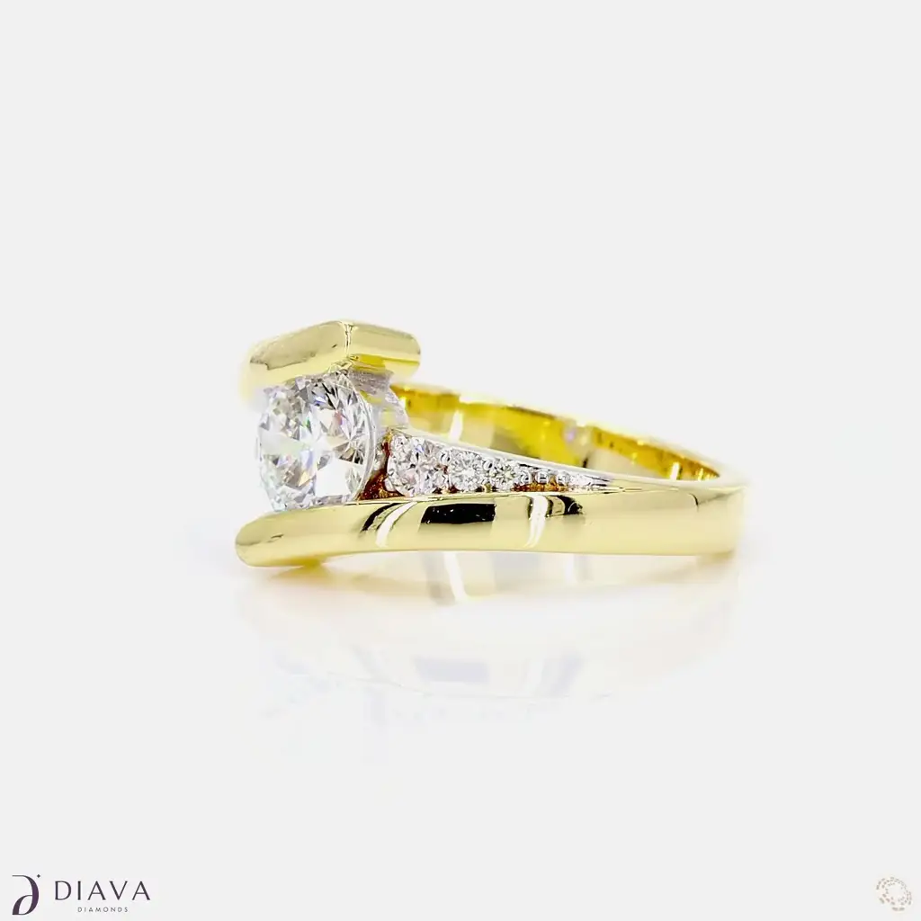 Sparkling Promise Ring : SparklingPromiseRing