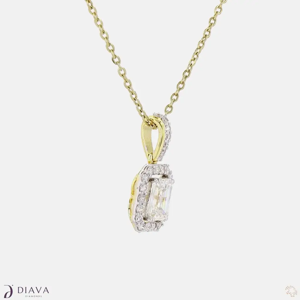 Framed Emerald Elegance Pendant : FramedEmeraldElegancePendant