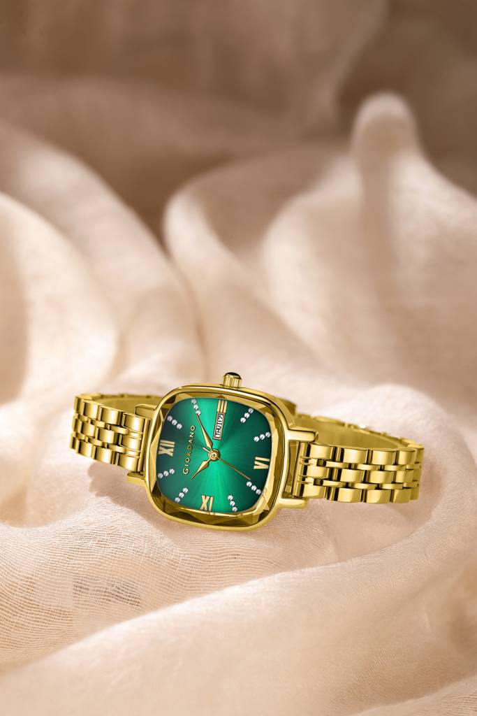 Giordano Elegant Square Rose Gold Watch For Women Â Crystal & Roman Hour Markers, Day-Date Display, Stainless  : GZ-60097-88