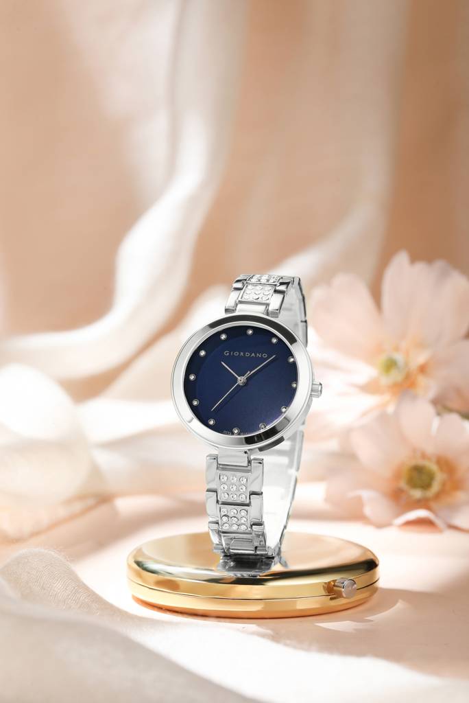 Giordano Eleganza Collection Analog Watch For Women With Crystal-Studded Strap & Diamond Indices - A2037 : A2037-66