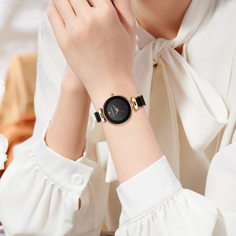 Giordano Designer Analog Watch For Women Â Glossy Round Dial & Bracelet Style Stainless Steel Strap-Gz-60099 : GZ-60099-11