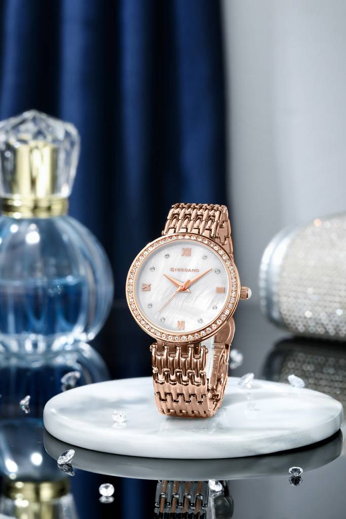 Giordano Analog Watch For Women With Stainless Steel Strap And Crystal Embellished Bezel, Roman Numerals - A2060 : A2060-22