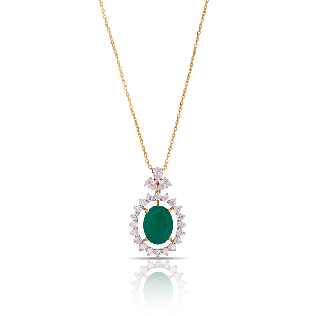 Emerald Glow Necklace Set For Party Wear : AA197