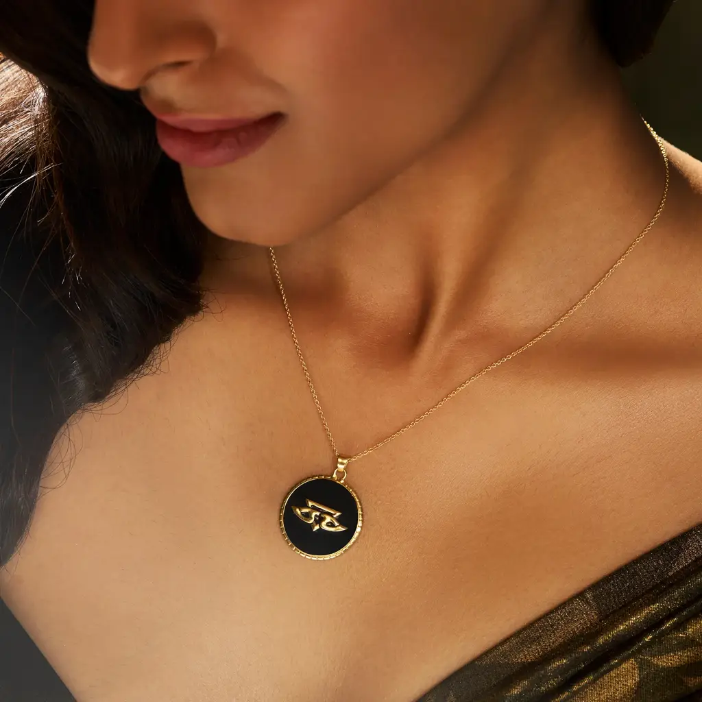 Chevron Pendant By Jj Valaya : 3064