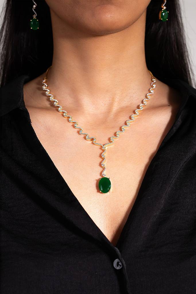 Eshana Emerald Diamantã© Pendant Set : 2025122154