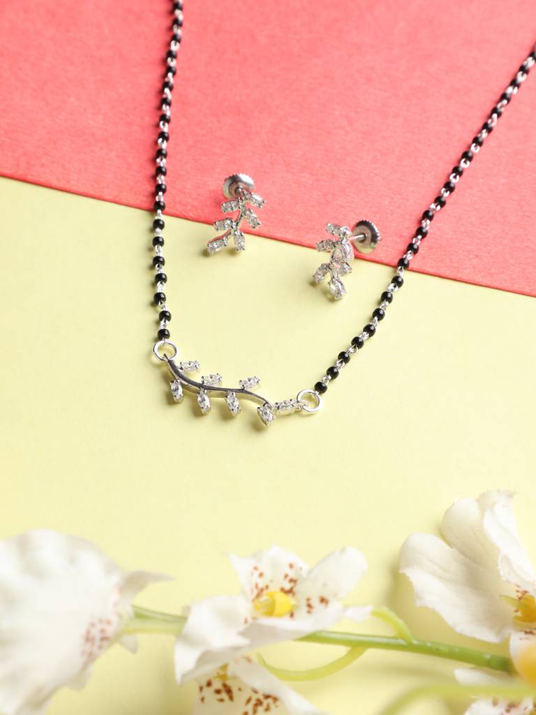 925 Sterling Silver Leaf Mangalsutra Tanmaniya Pendant Earring Jewellery Set With Chain Gift For Women And Girls : CSWZMP71ME71