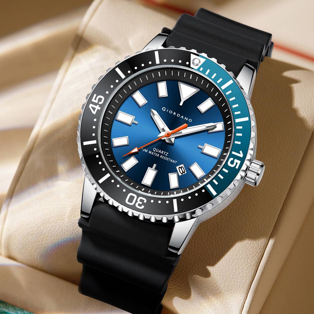 Giordano Analog Wrist Watch For Men Stylish Silicon Strap With Water Resistant 3 Hand Mechanism For Men And Boys : GZ-50103-02