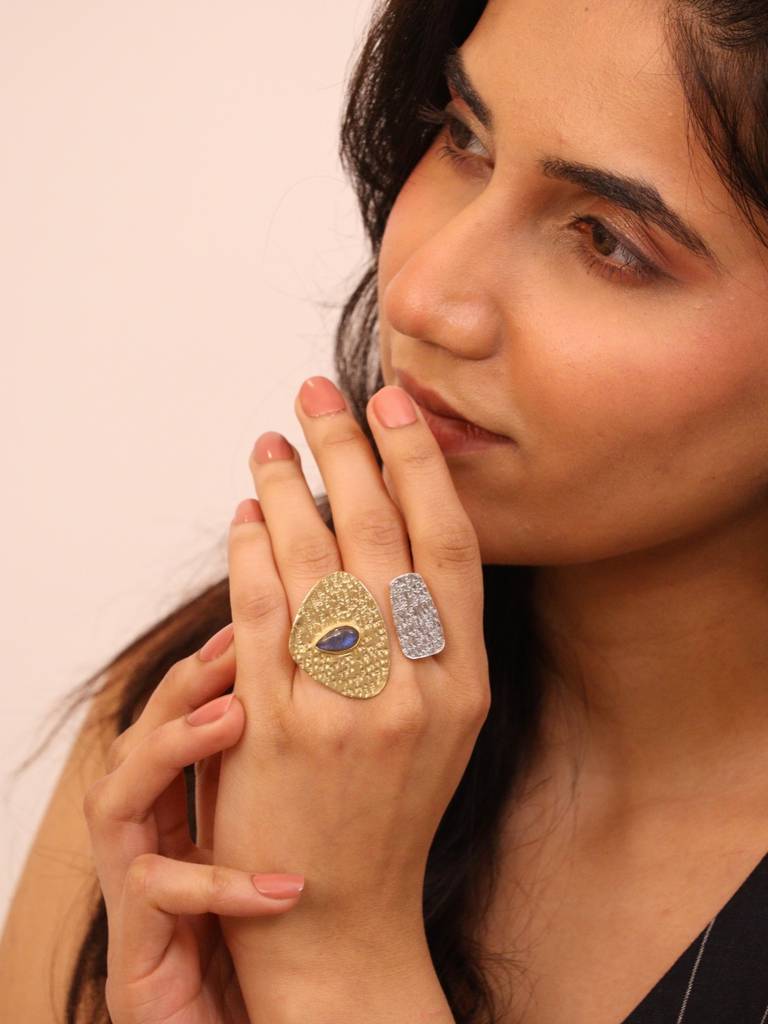 Arushi Dual Tone Adjustable Brass Ring 18K Gold Plated Handmade : BJV064