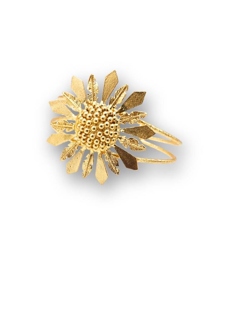 Aroosha Adjustable Brass Bracelet For Women 18K Gold Plated : BJV063