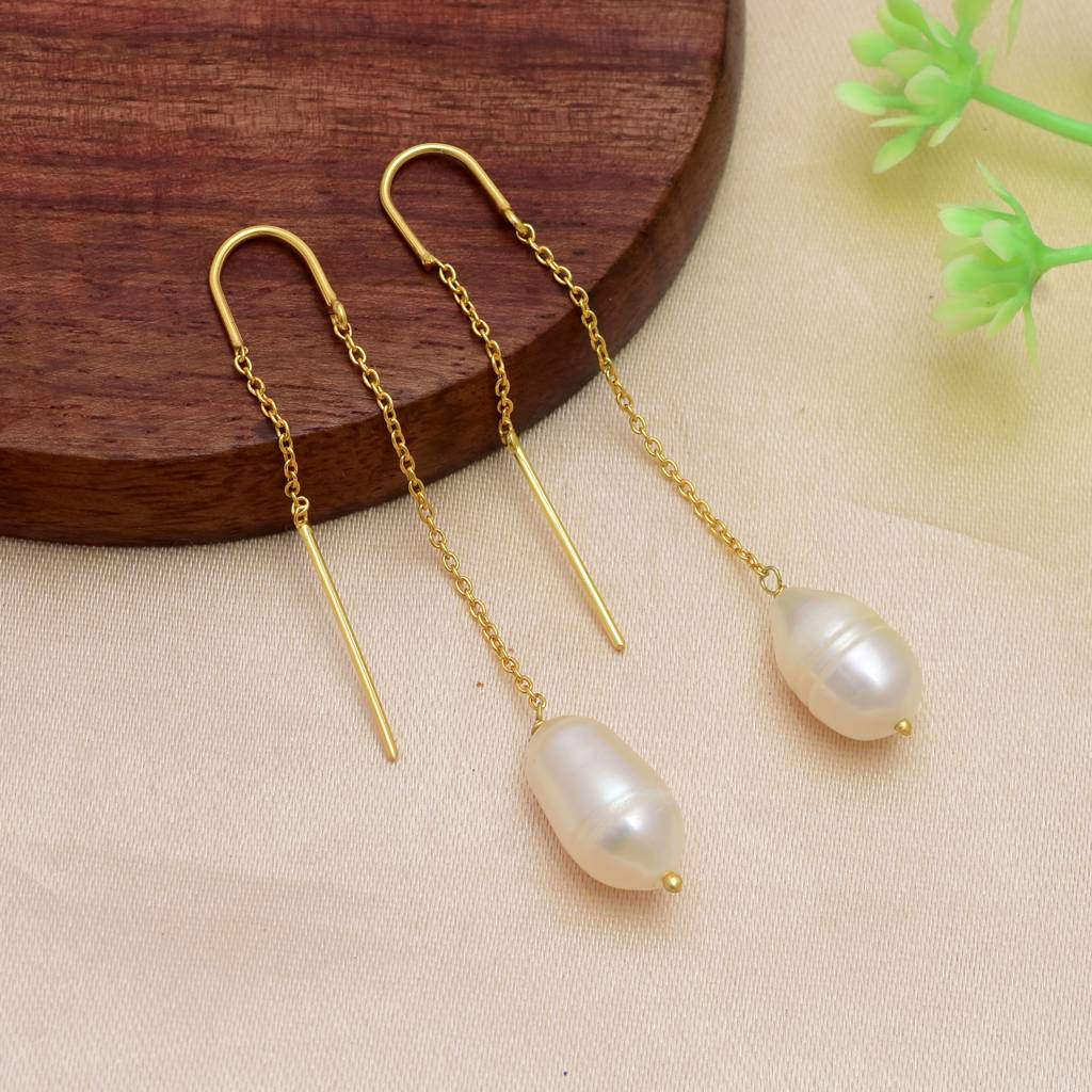 Dangling Minimalist Pearl Earring : 3386