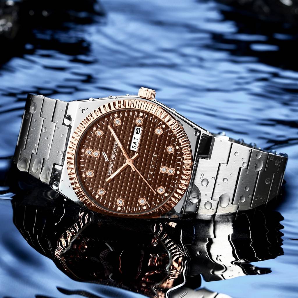 Daniel Hechter Hoche Collection Classic Analog Watch For Men – Textured Dial,Crystal Indices With Fluted Bezel, D : DHM1027-44
