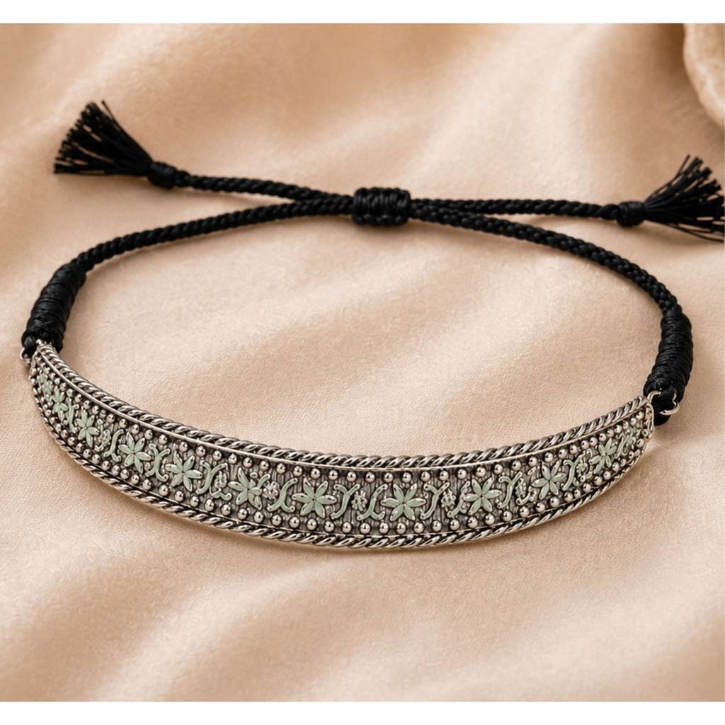 Avni Festive Silver Choker : PAS017