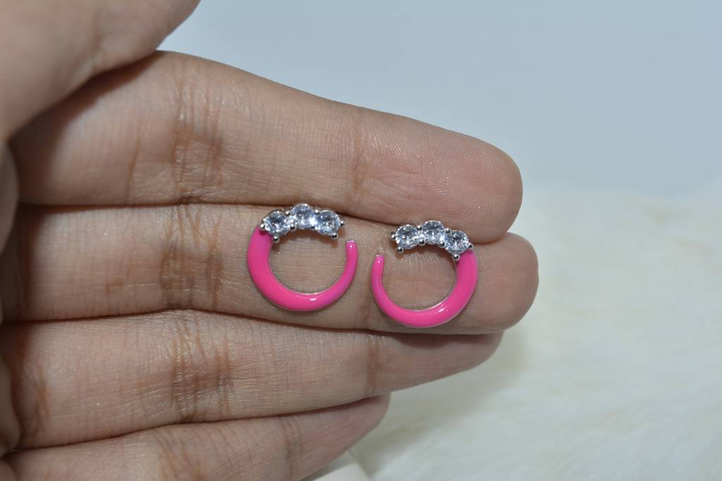 Charming Pink Enamel Circle Stud Earrings : 358