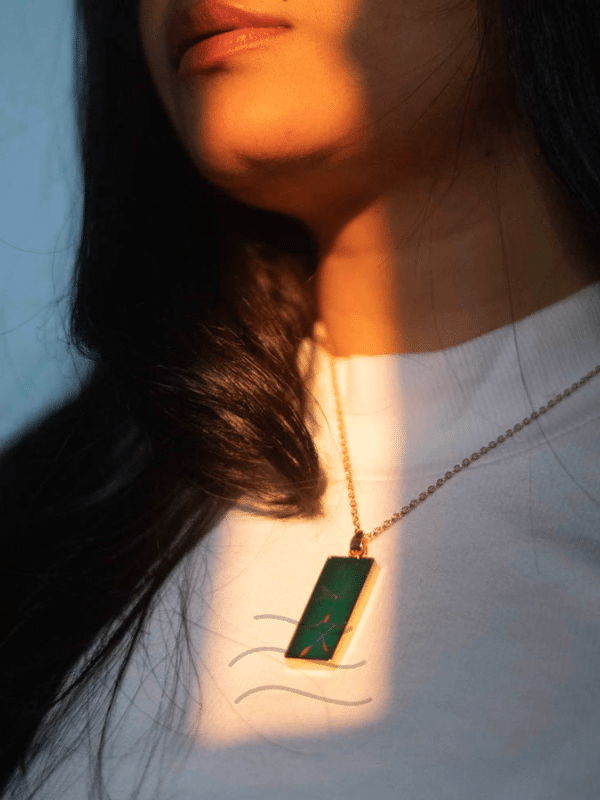 Retro Dreams - Unisex Necklace : LA-DFK-RD-G-01