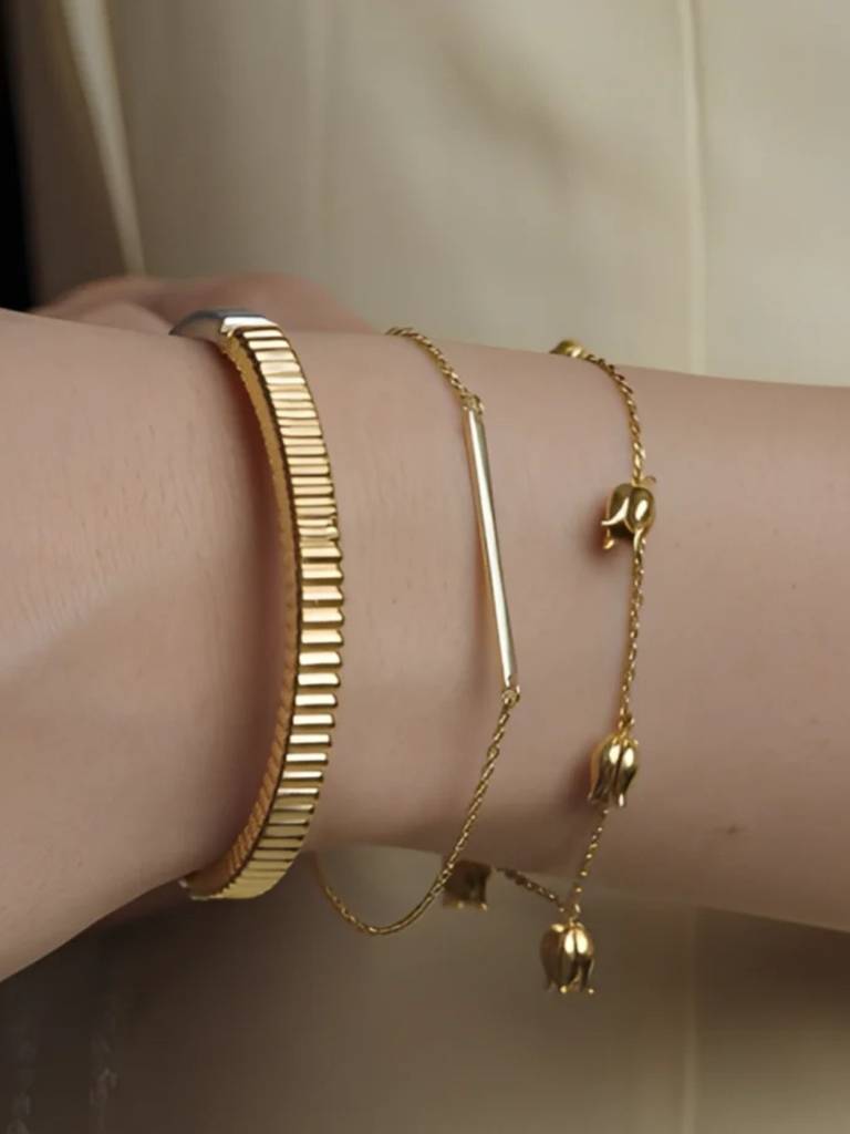 Two Tone Reversible Bangle : MCU-BR2