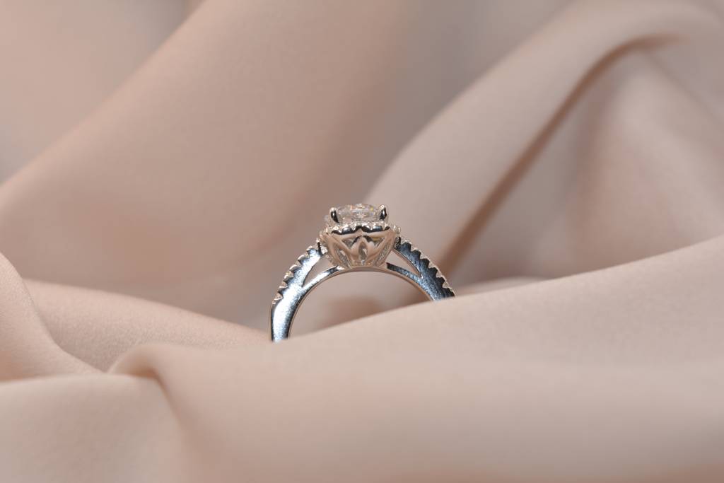 Luminance Ring : 376